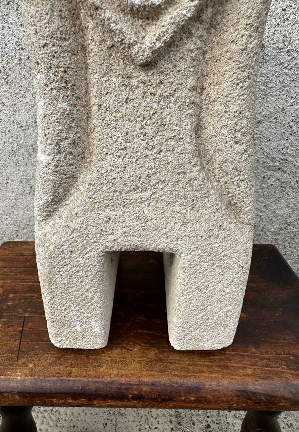 Lampe de table en pierre anthropomorphe brutaliser par Albert Tormos