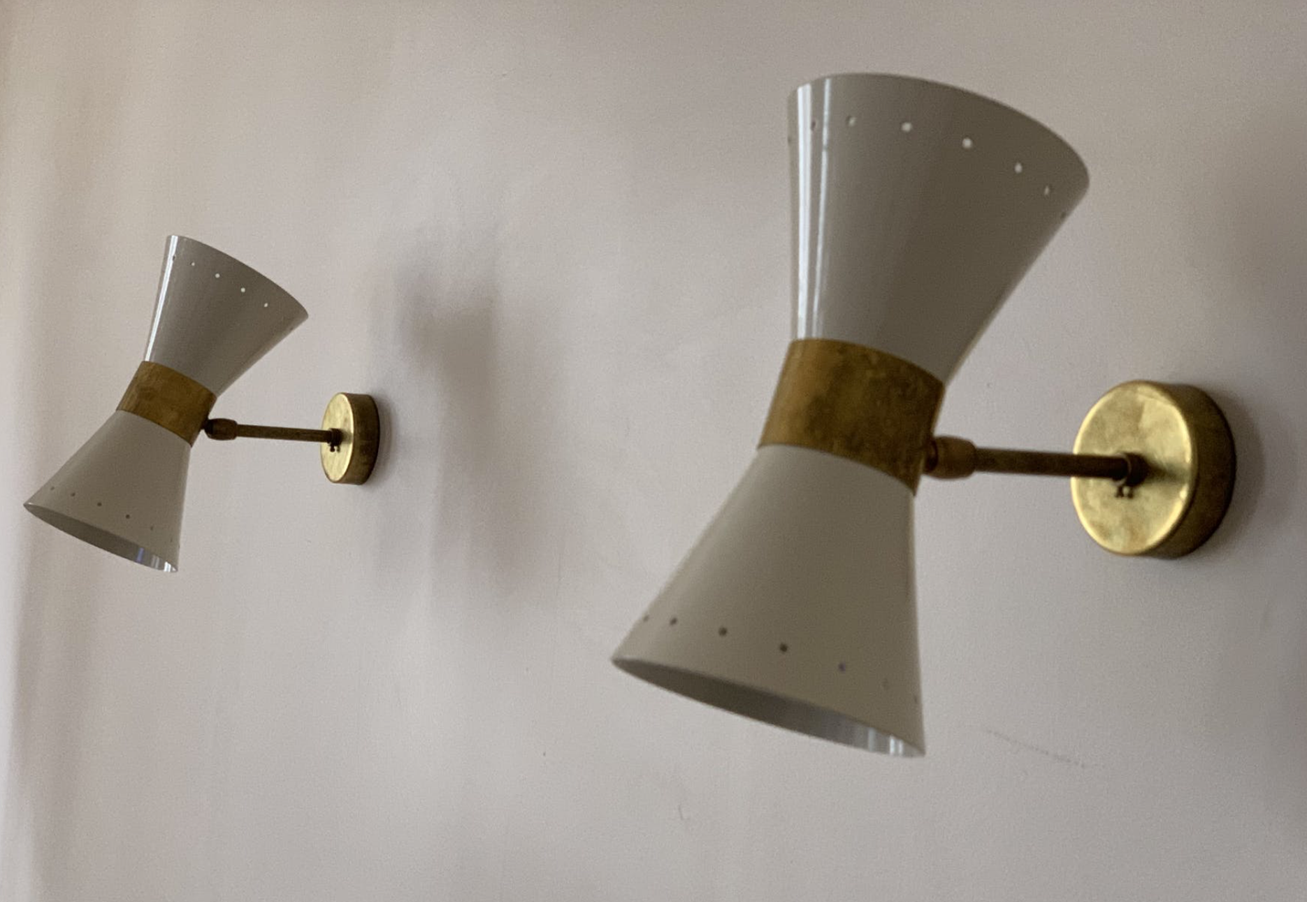 Pair of sconces de diabolo Italian