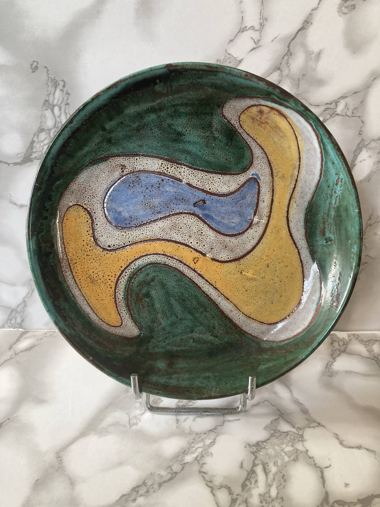 Paire d assiettes moderniste vallauris atelier Daniel