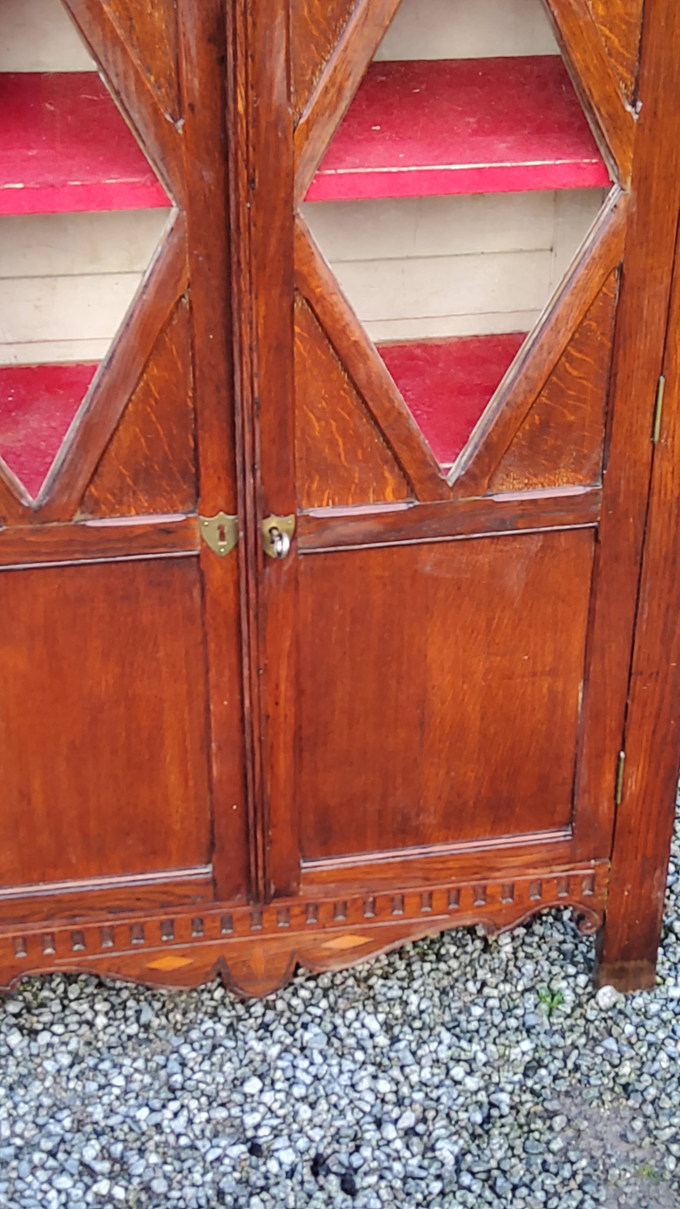 Library in solid oak and walnut, late 19th century