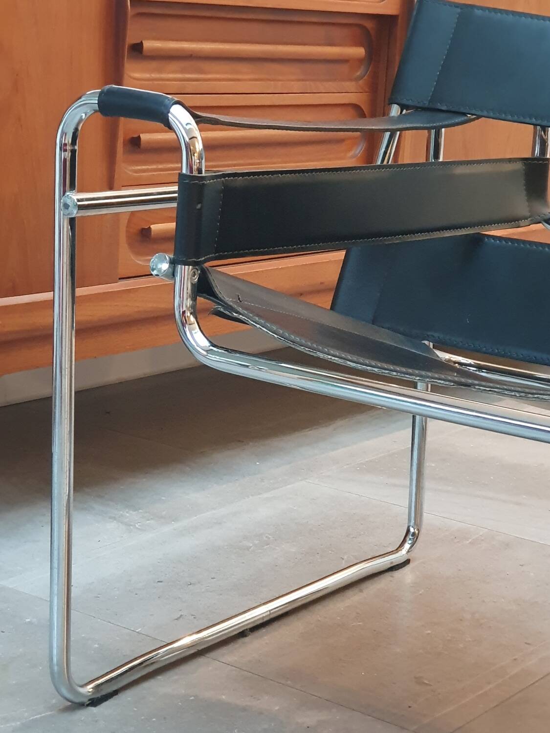 Wassily leather armchair by Marcel Breuer