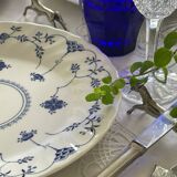 6 flat plates in English porcelain