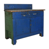Flea market establishment