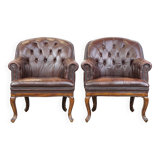 Lot de 2 fauteuils chesterfield anglais classiques en cuir de vache