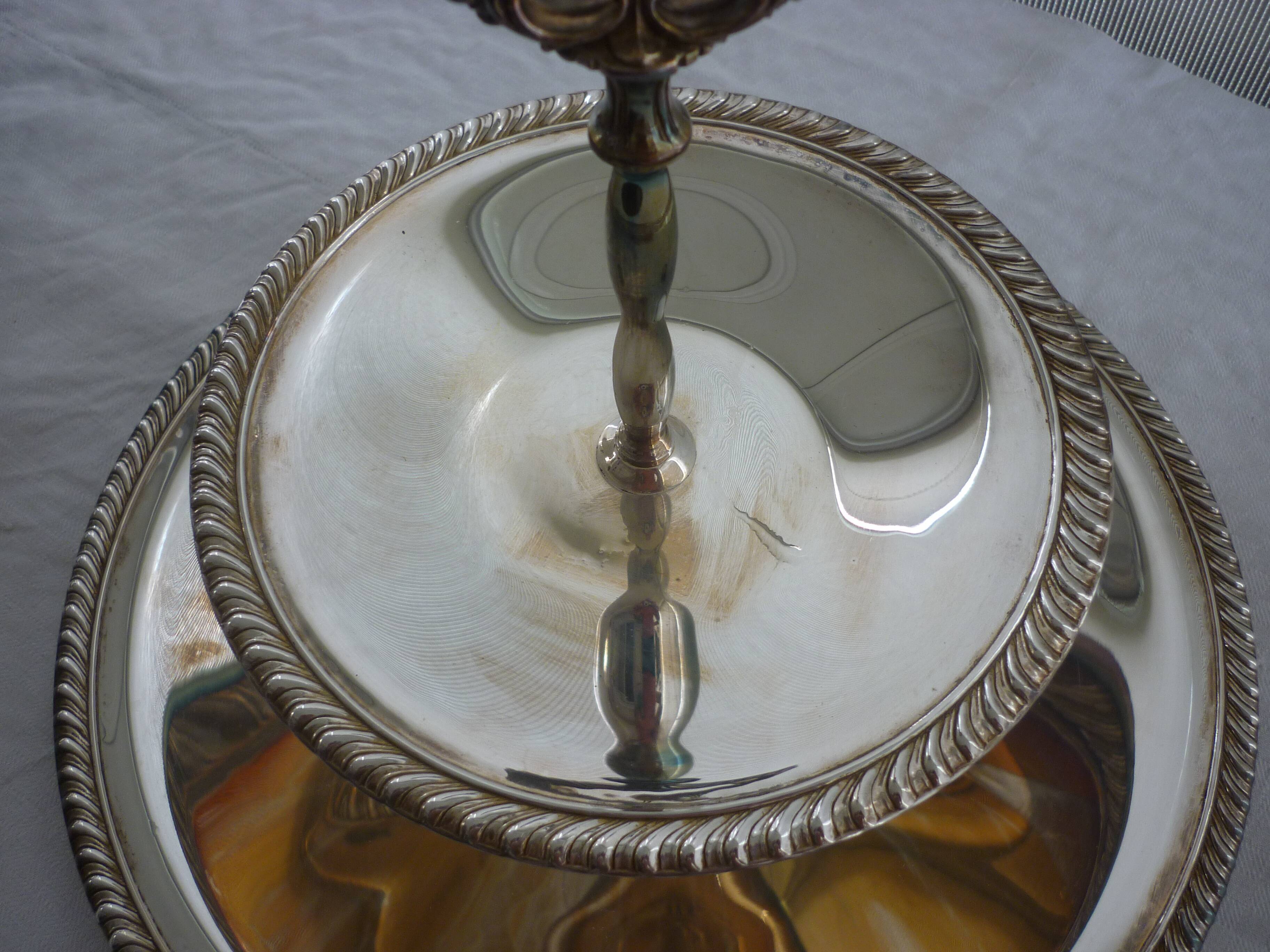 Silver metal cake display