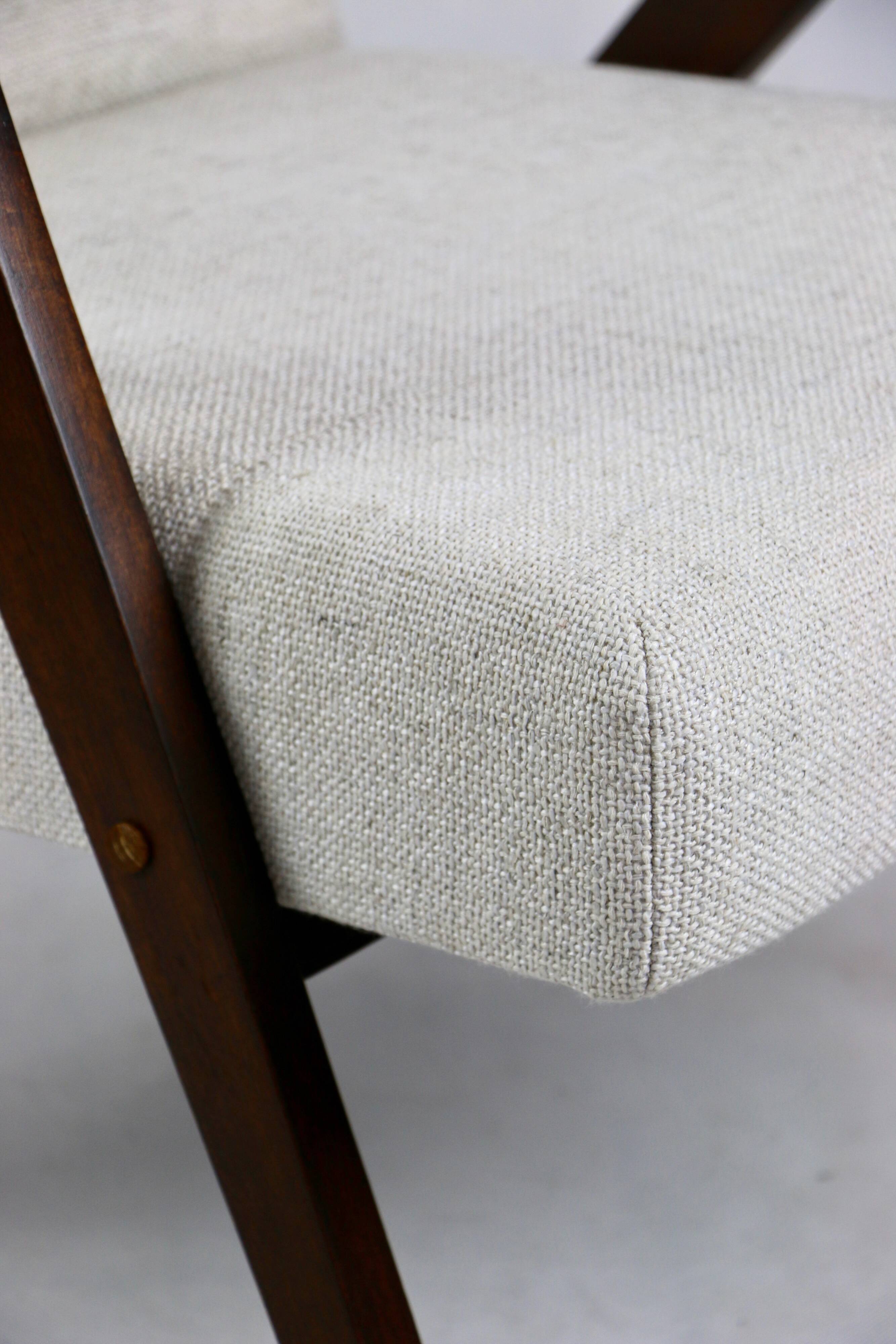 Vintage Ivory White Boucle Model B-310 Armchair, 1970s