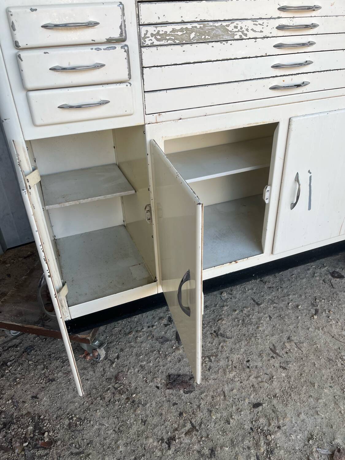 Meuble de dentiste