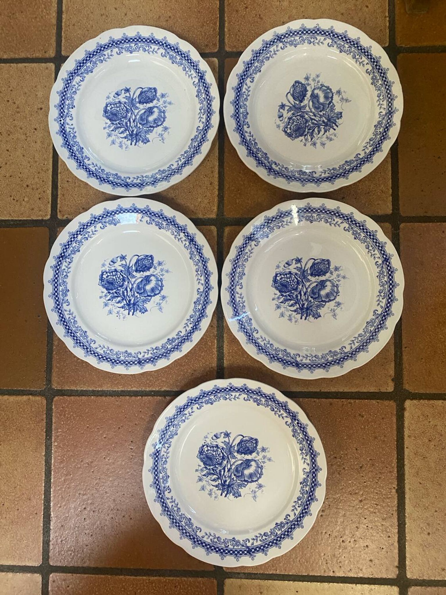 Set of 5 flat ironstone plates stamped Laveno