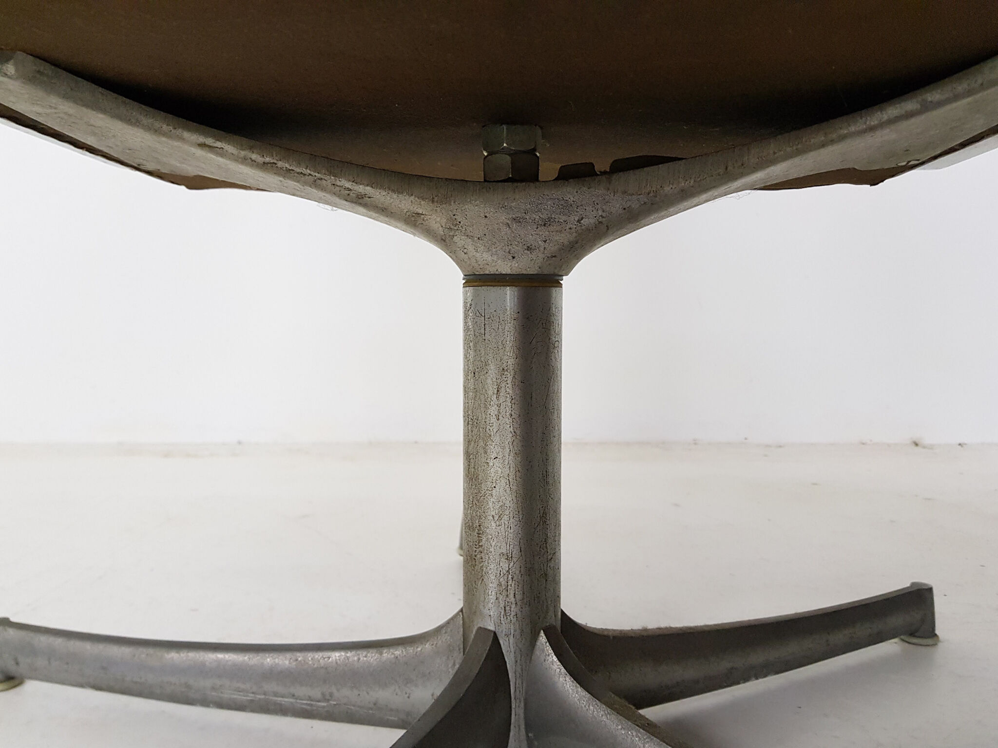Walter Knoll leather swivel desk chair, Germany 1970's