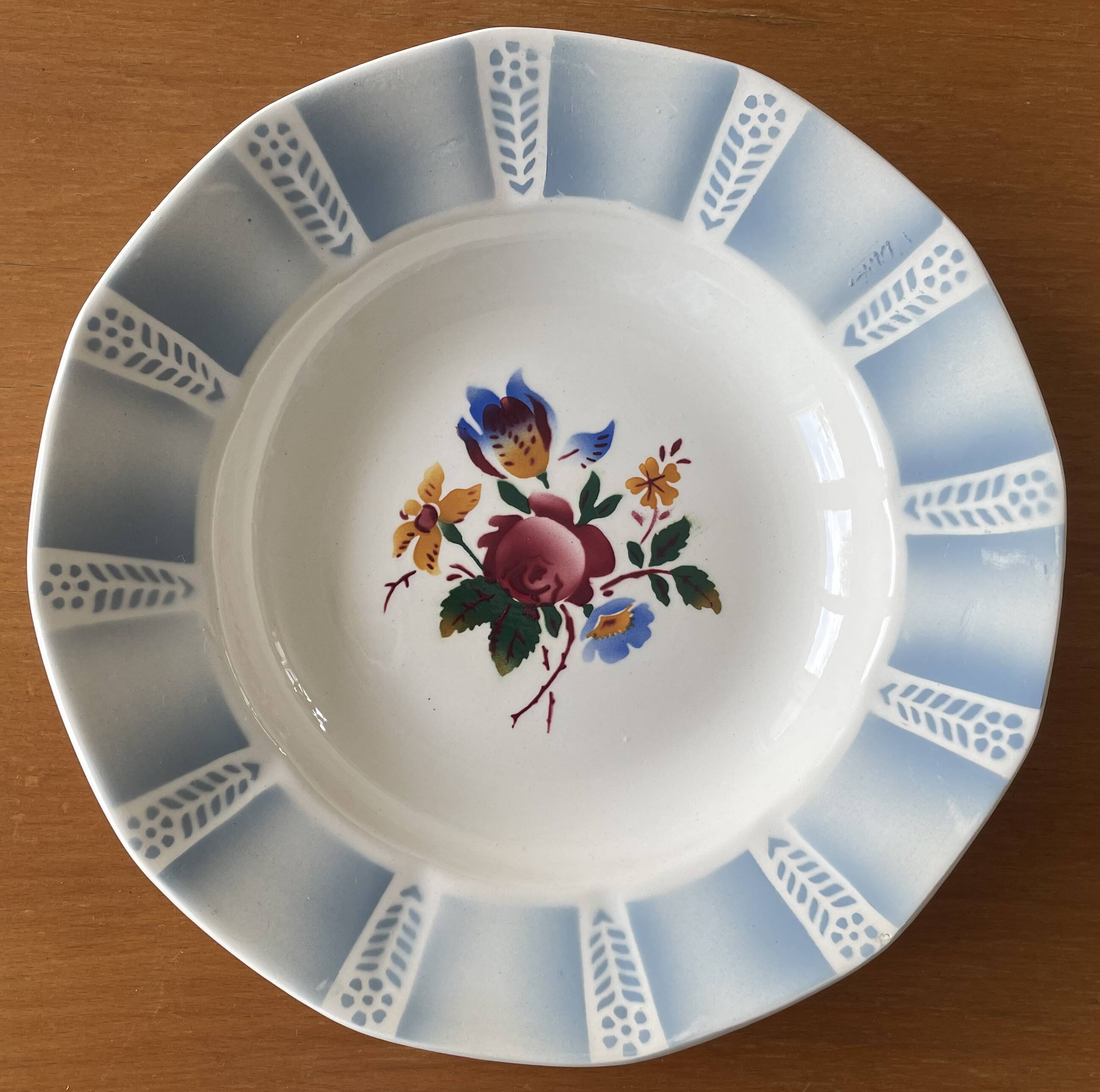 6 antique deep plates in Sarreguemines earthenware