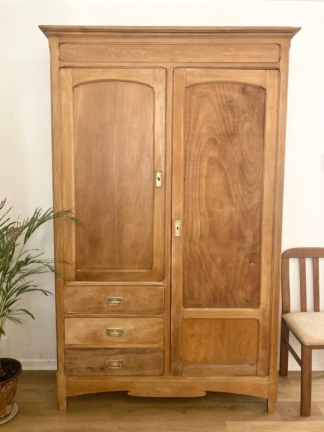 Art Deco wardrobe