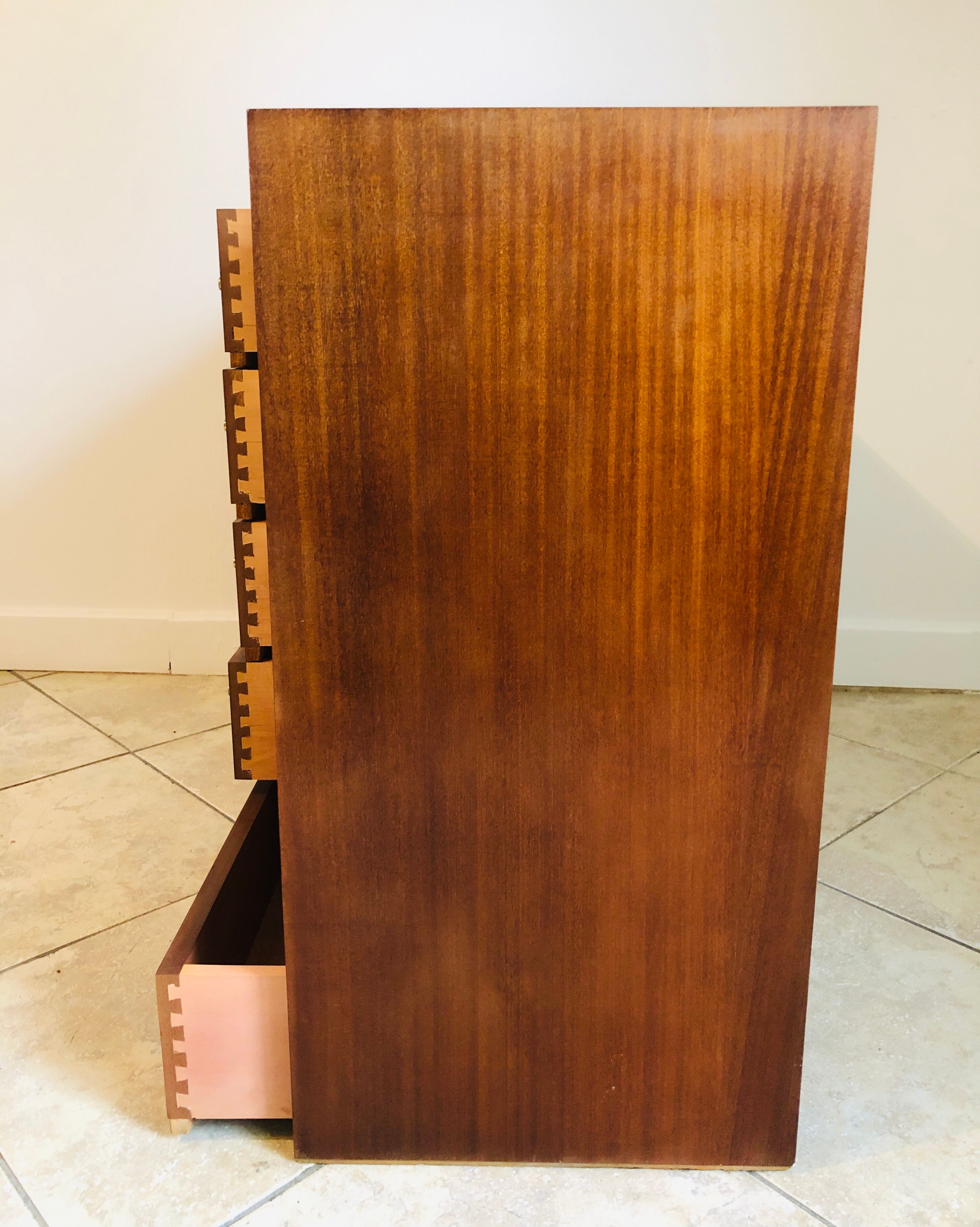 Vintage dresser, five drawers, one door, 60/70