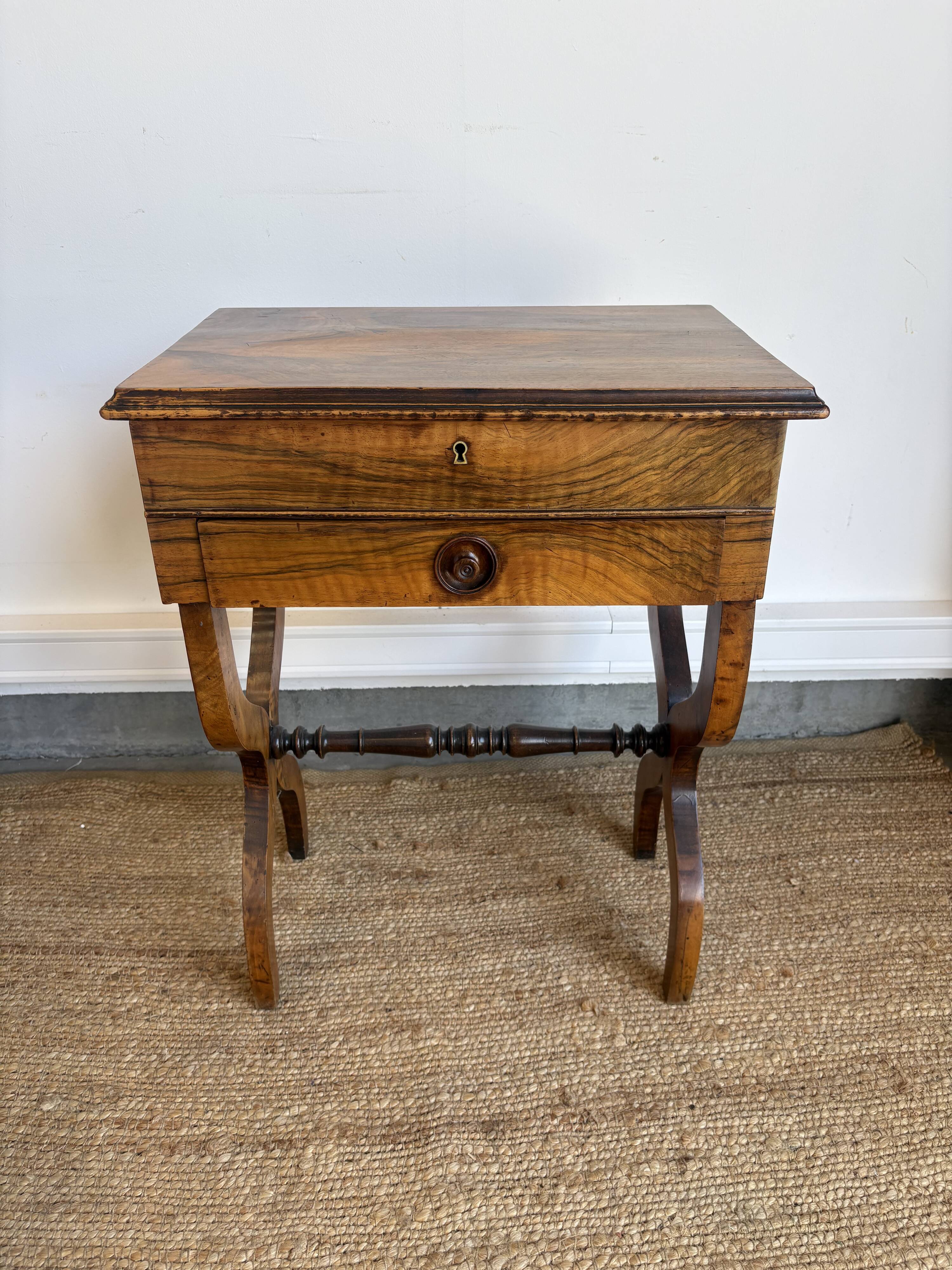 Charles X work table in rosewood veneer.