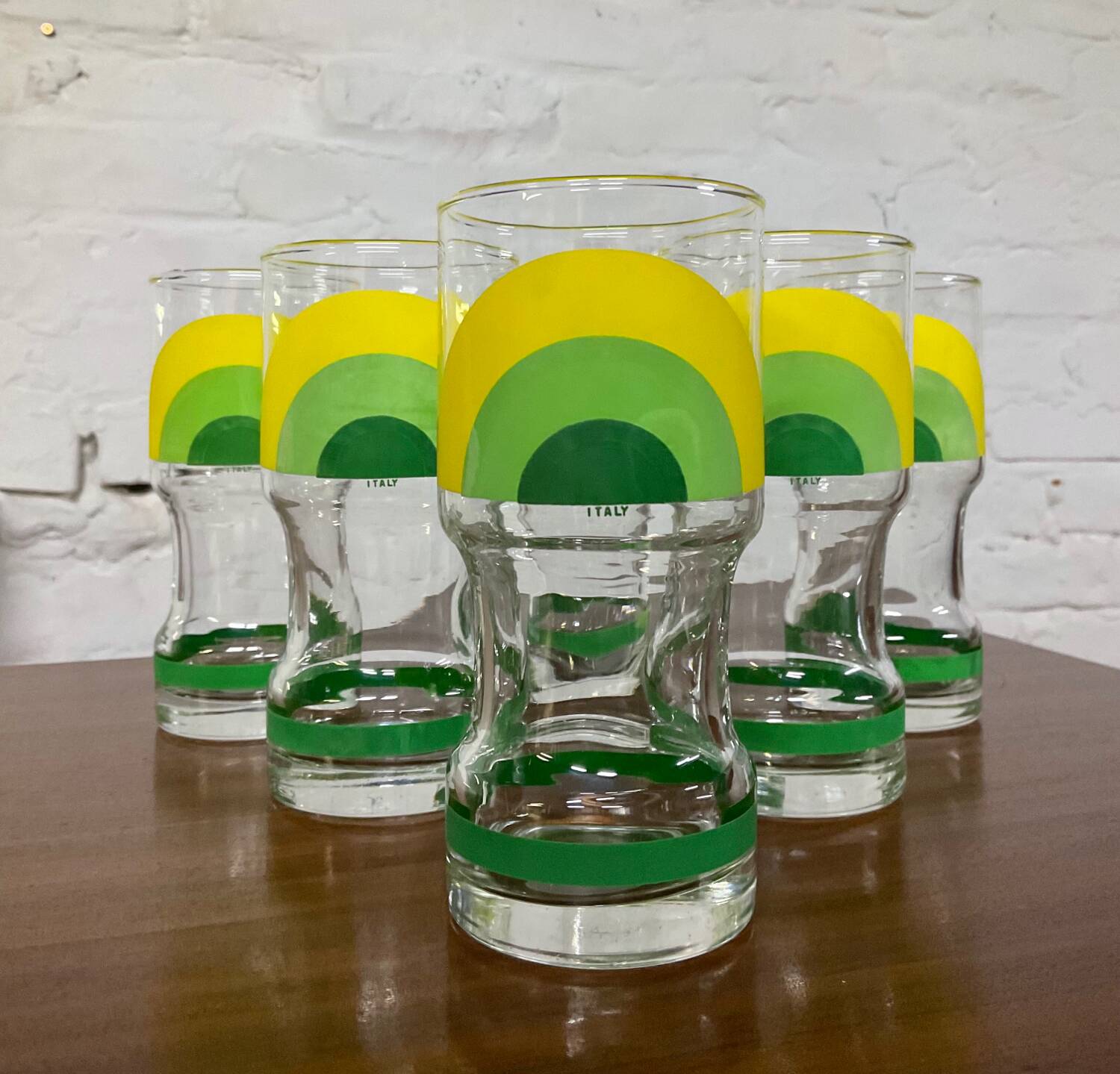 Series of 6 vintage Italy glasses