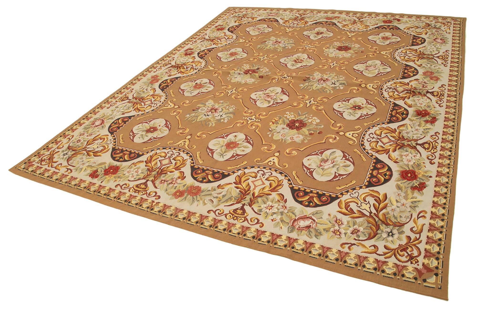 Handmade European Vintage Aubusson Kilim 236 cm x 306 cm