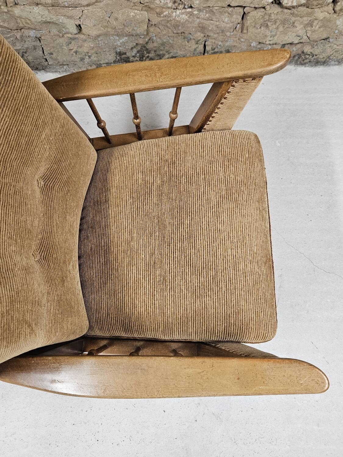 Paire de fauteuils brutalistes, années 1950