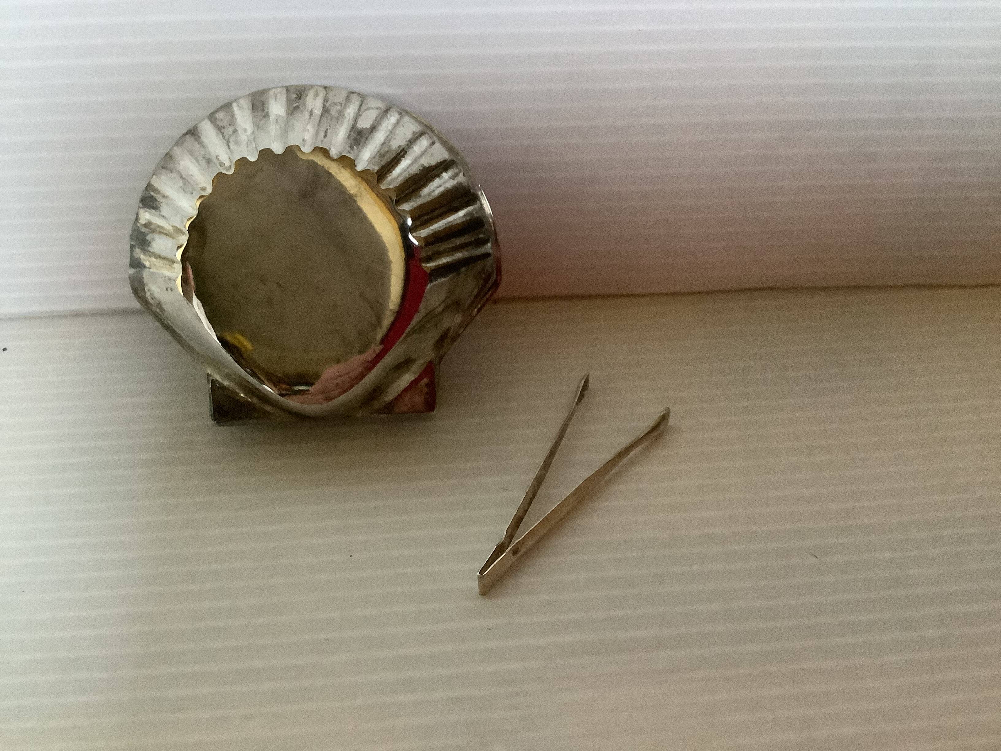 Mini sugar bowl scallop sugar sweetener