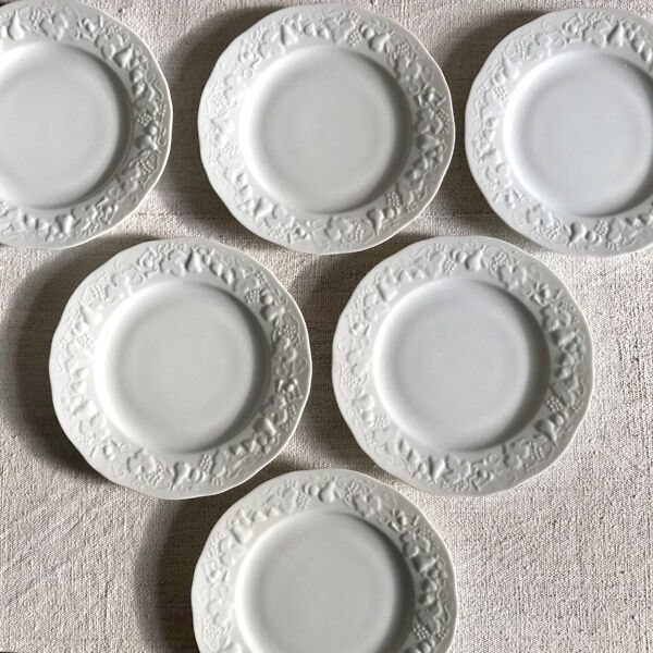 Série de 6 assiettes à dessert en porcelaine de Limoges