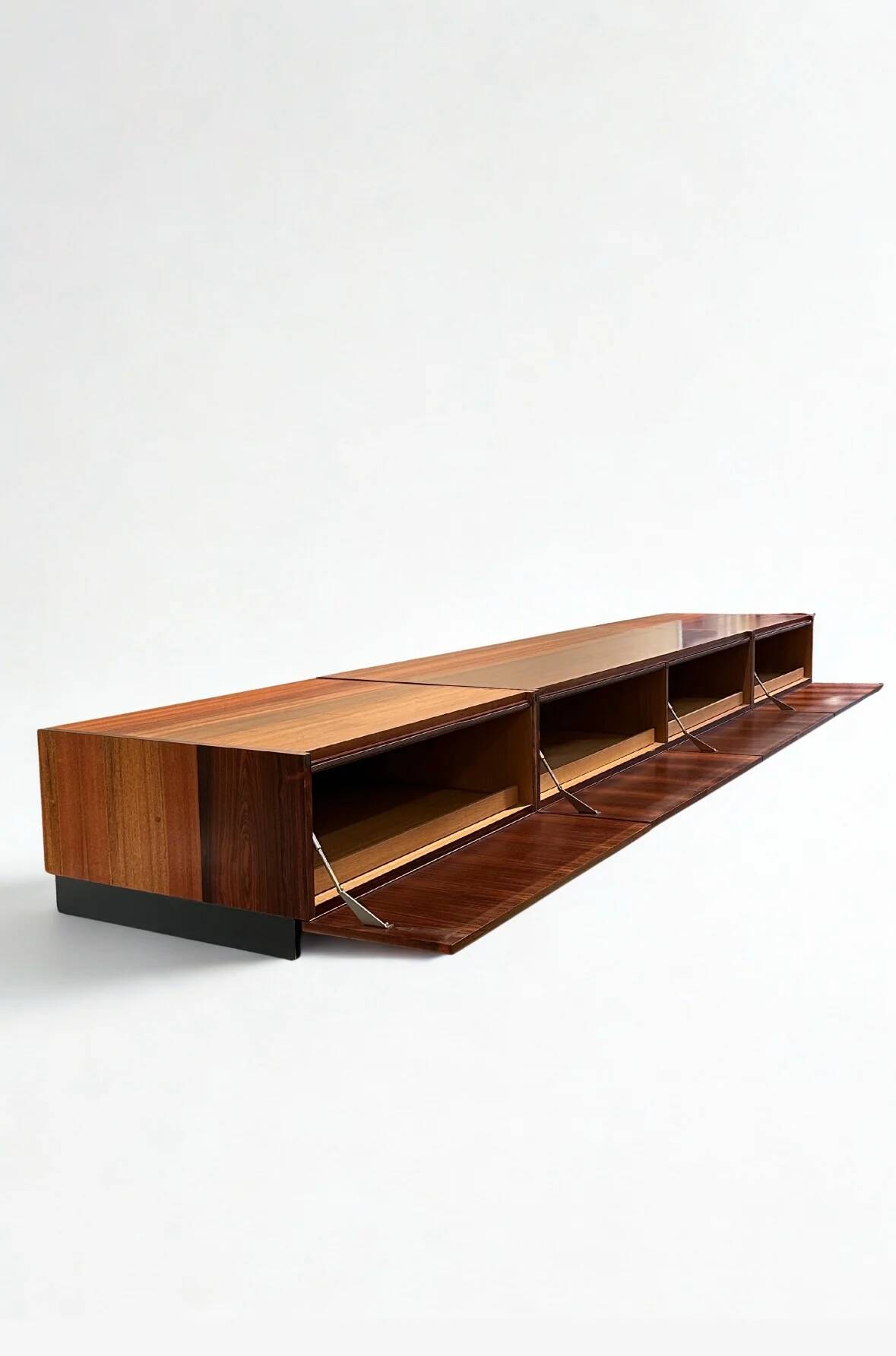 XXL Mid-century rosewood lowboard – 360 cm