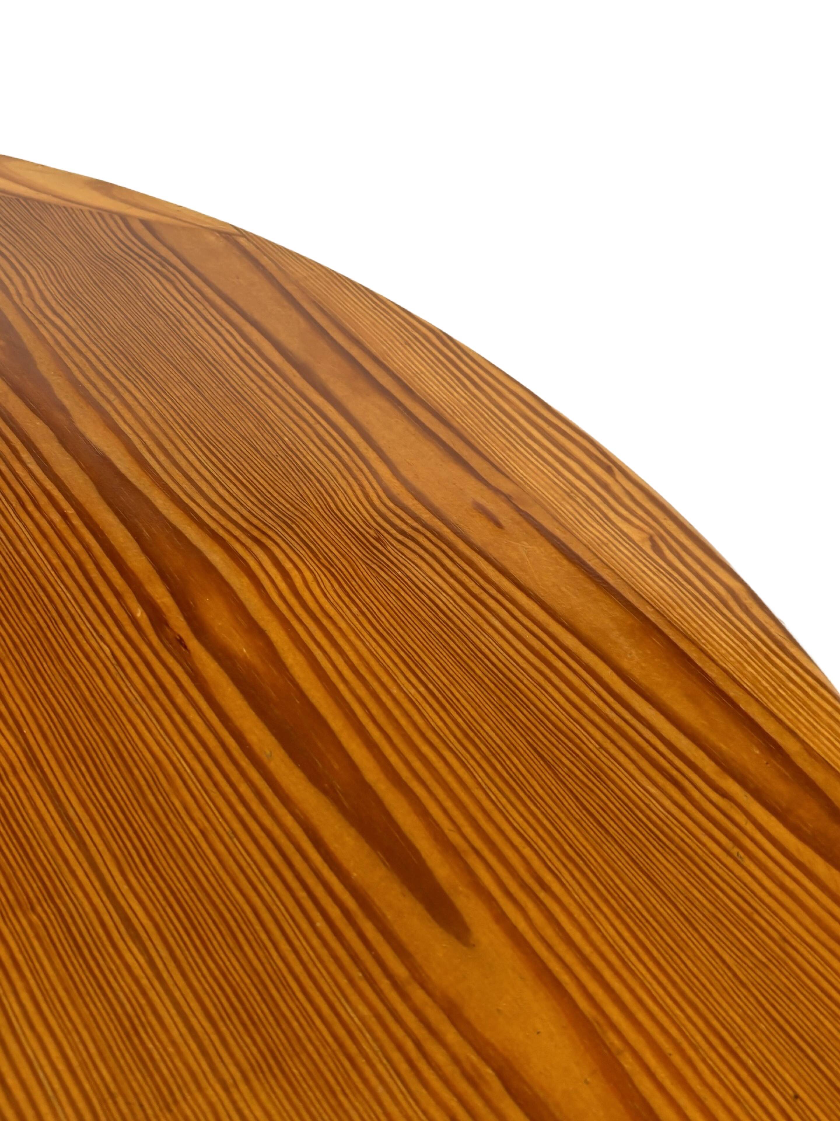 Vintage Design Pine Dining Table, Oval Table from the 1970s