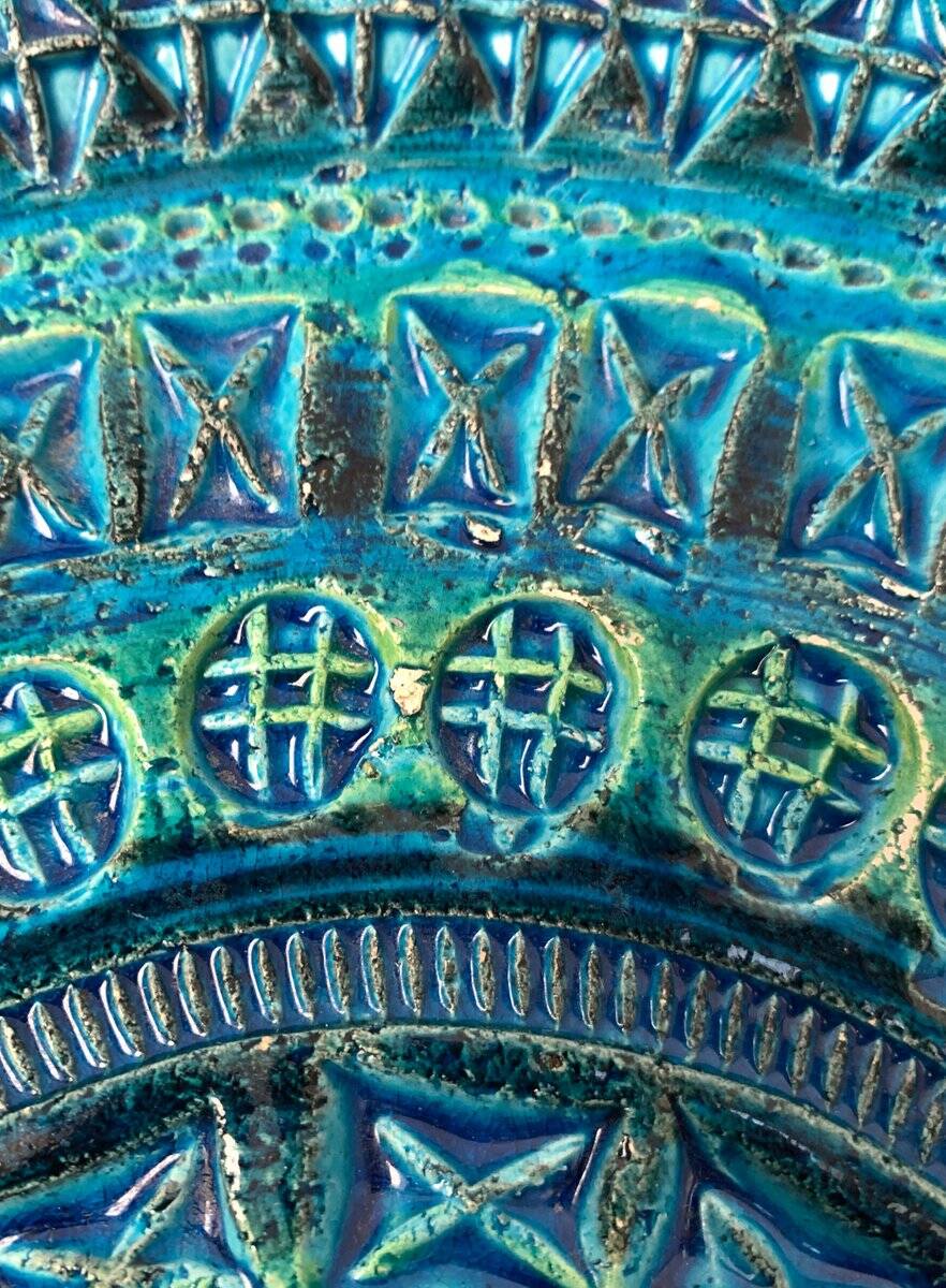 Large Rimini Blue bowl from the mid-century by Aldo Londi for Bitossi.