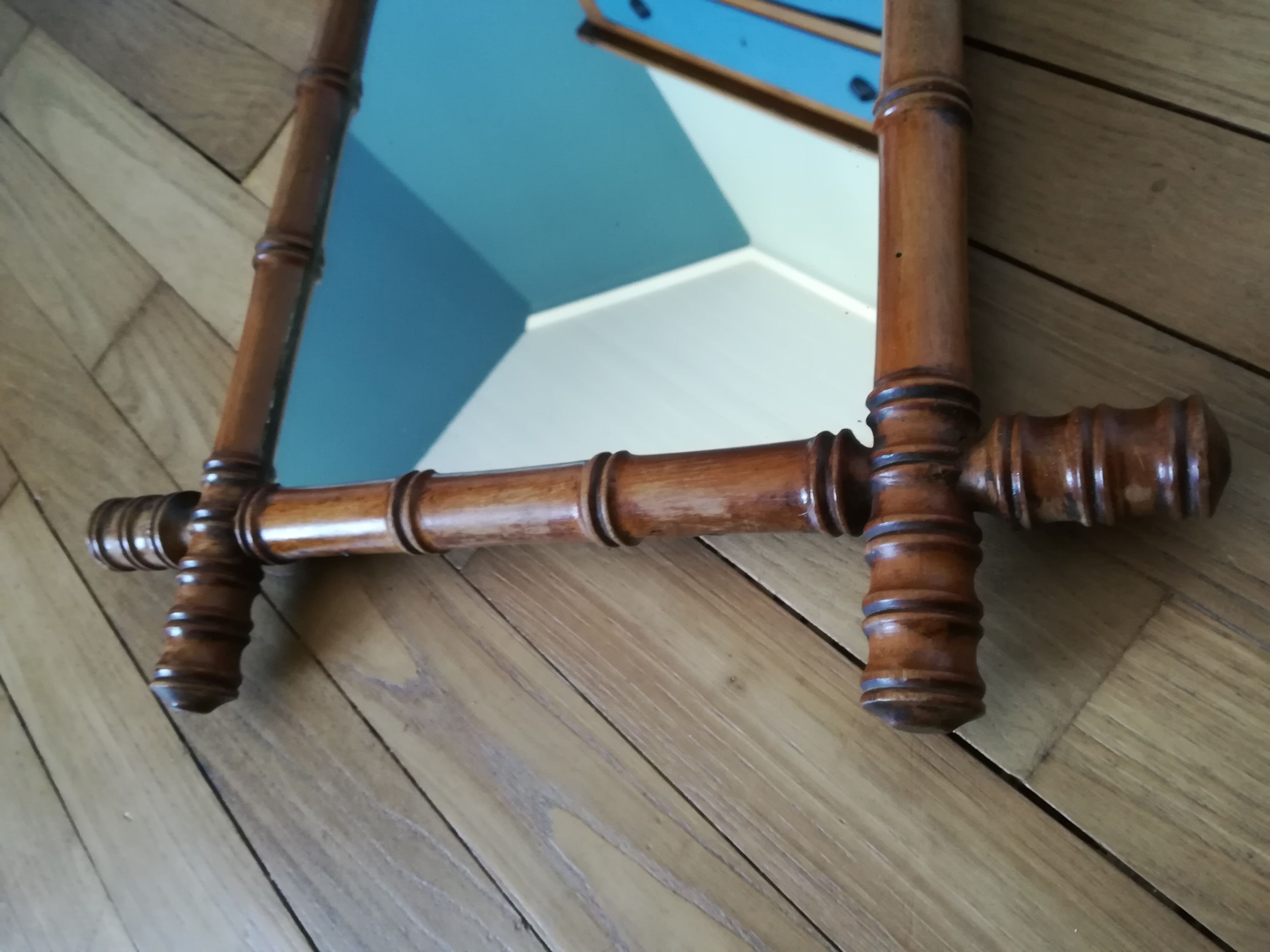 Miroir ancien en bois façon bambou - 45x40cm