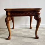 Grande table d'appoint en bois avec pieds en cabriole