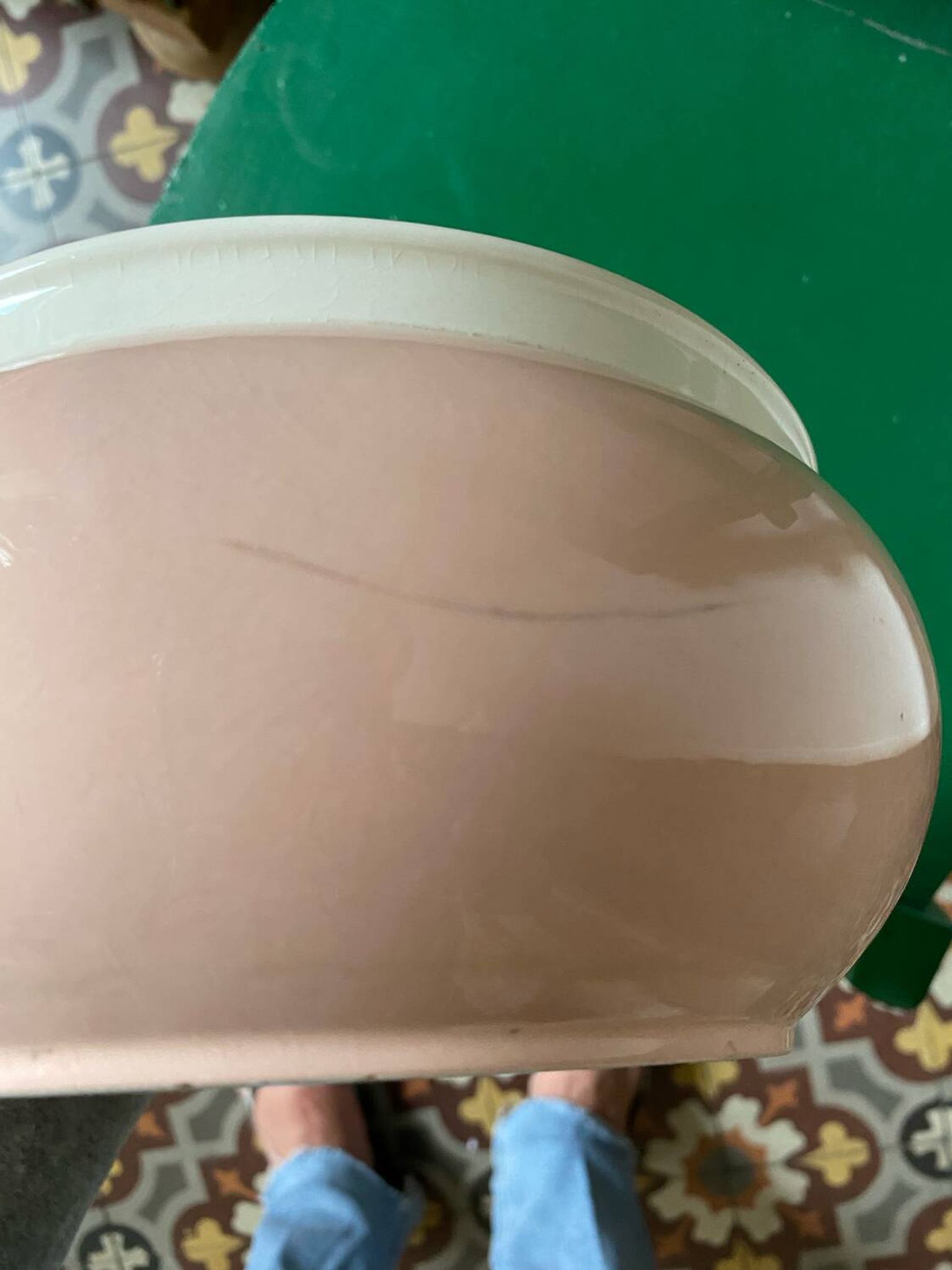 Villeroy and Boch powder pink salad bowl.