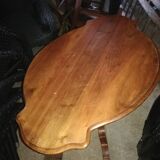 Violin table