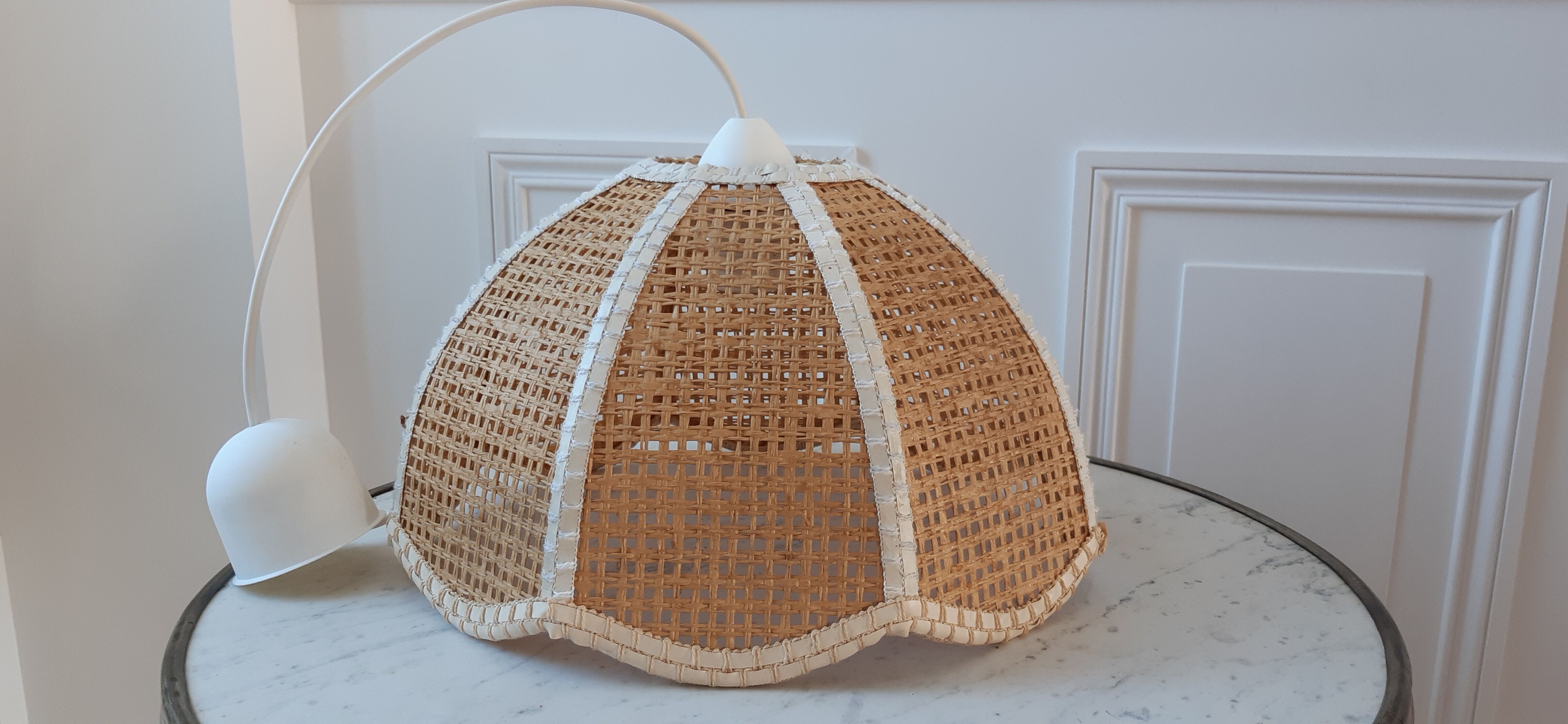 Suspension petal flowers in wicker and rattan 70s