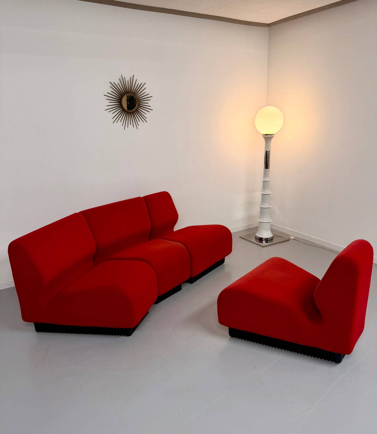 Modular design canapé Don Chadwick / Herman Miller vintage red