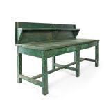 Skated wooden workshop table with its shelf