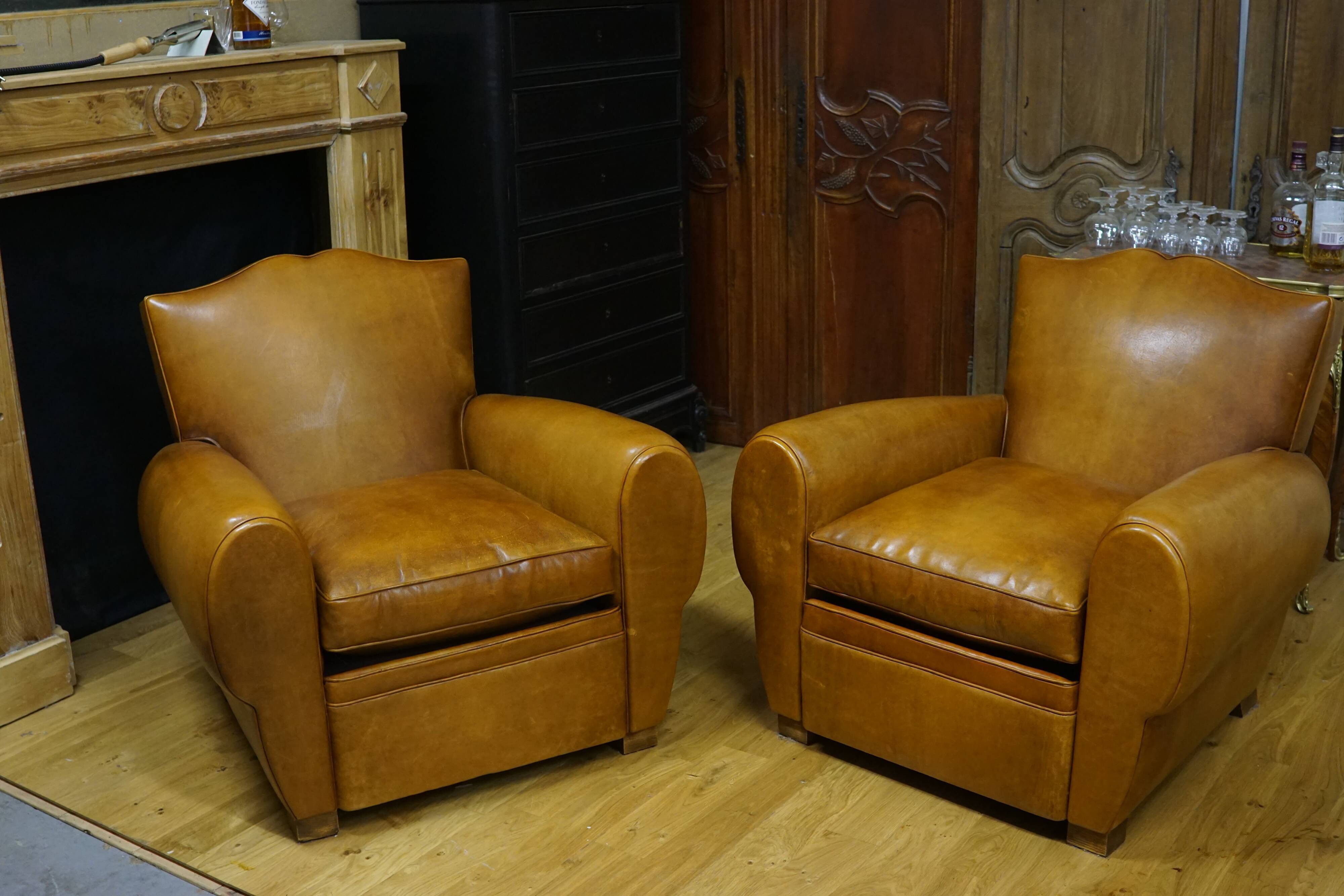 Moustache club chair