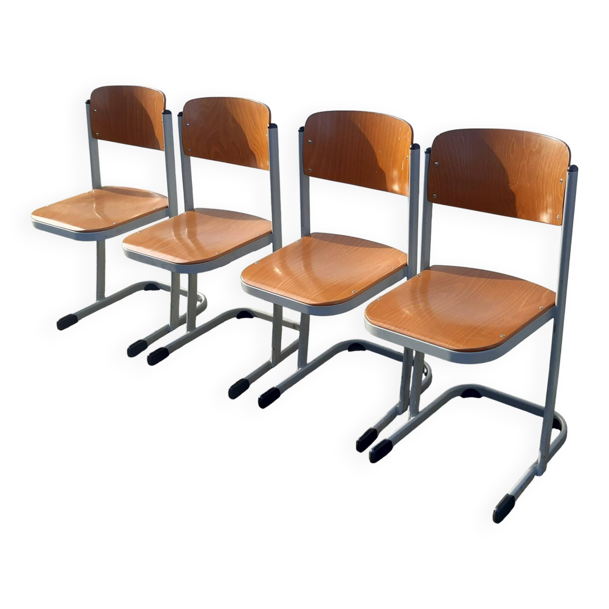Set of 4 school chairs