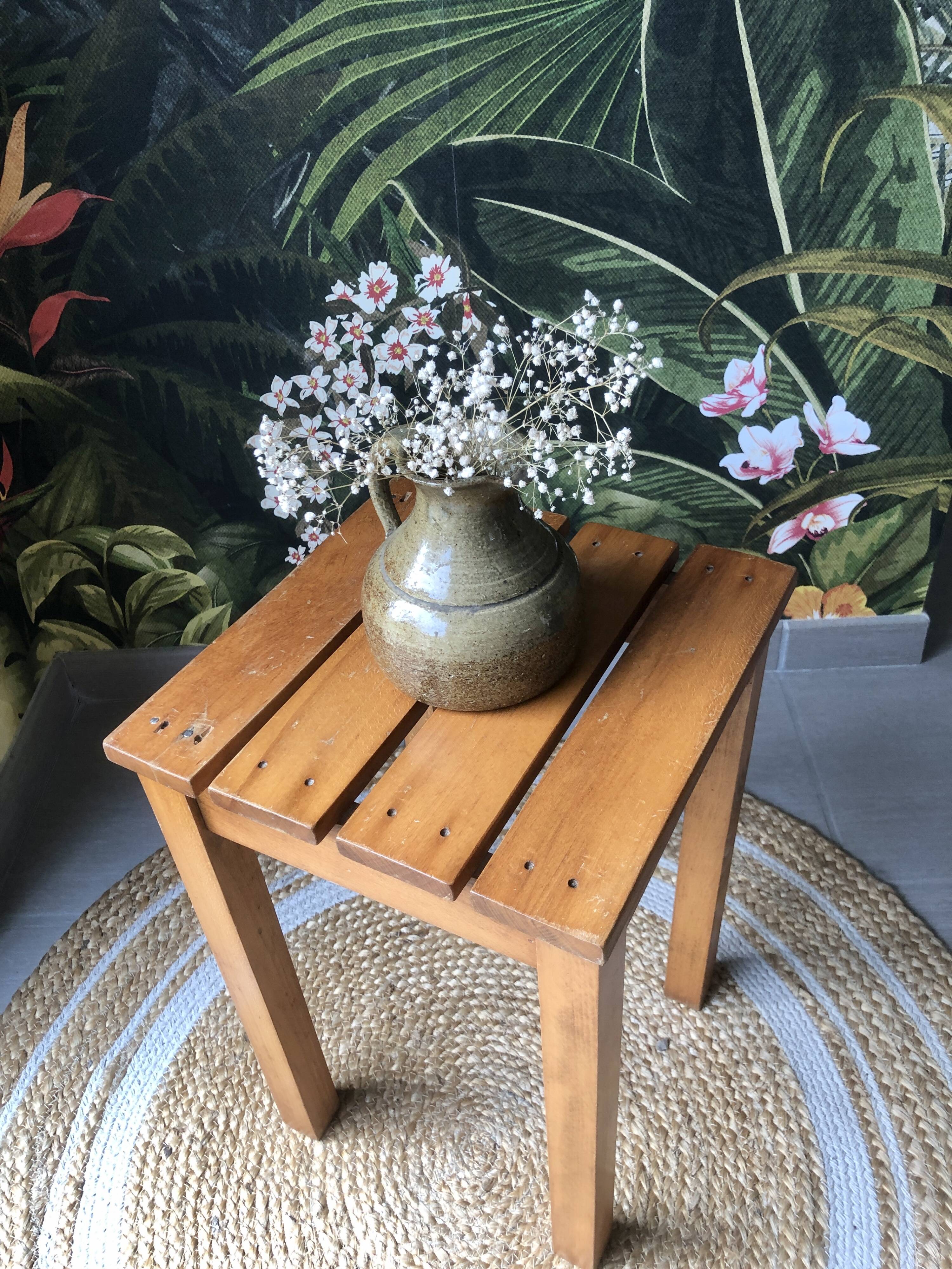 Tabouret vintage en bois