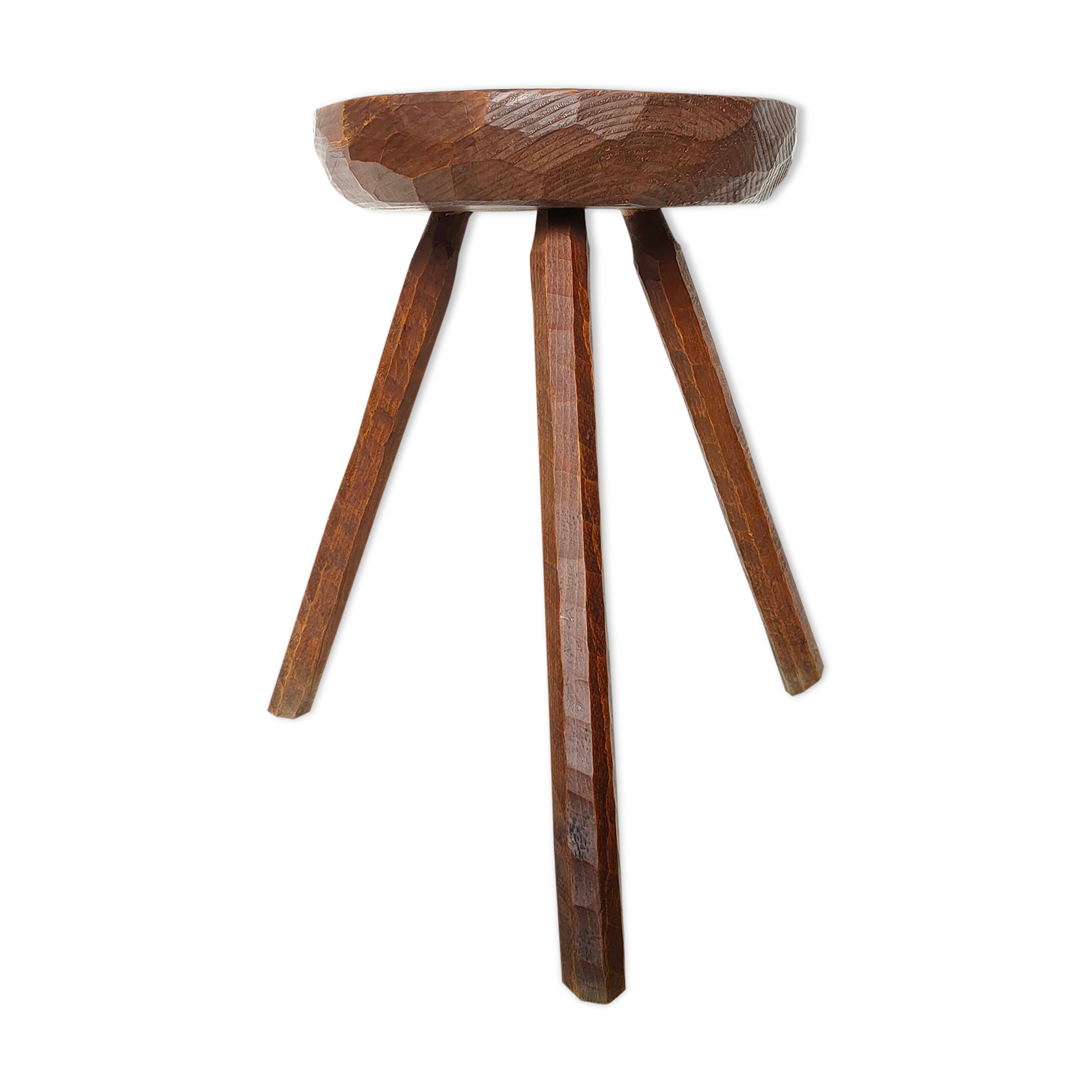 Wood tripod stool