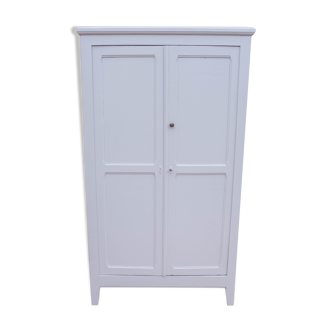 Armoire parisienne