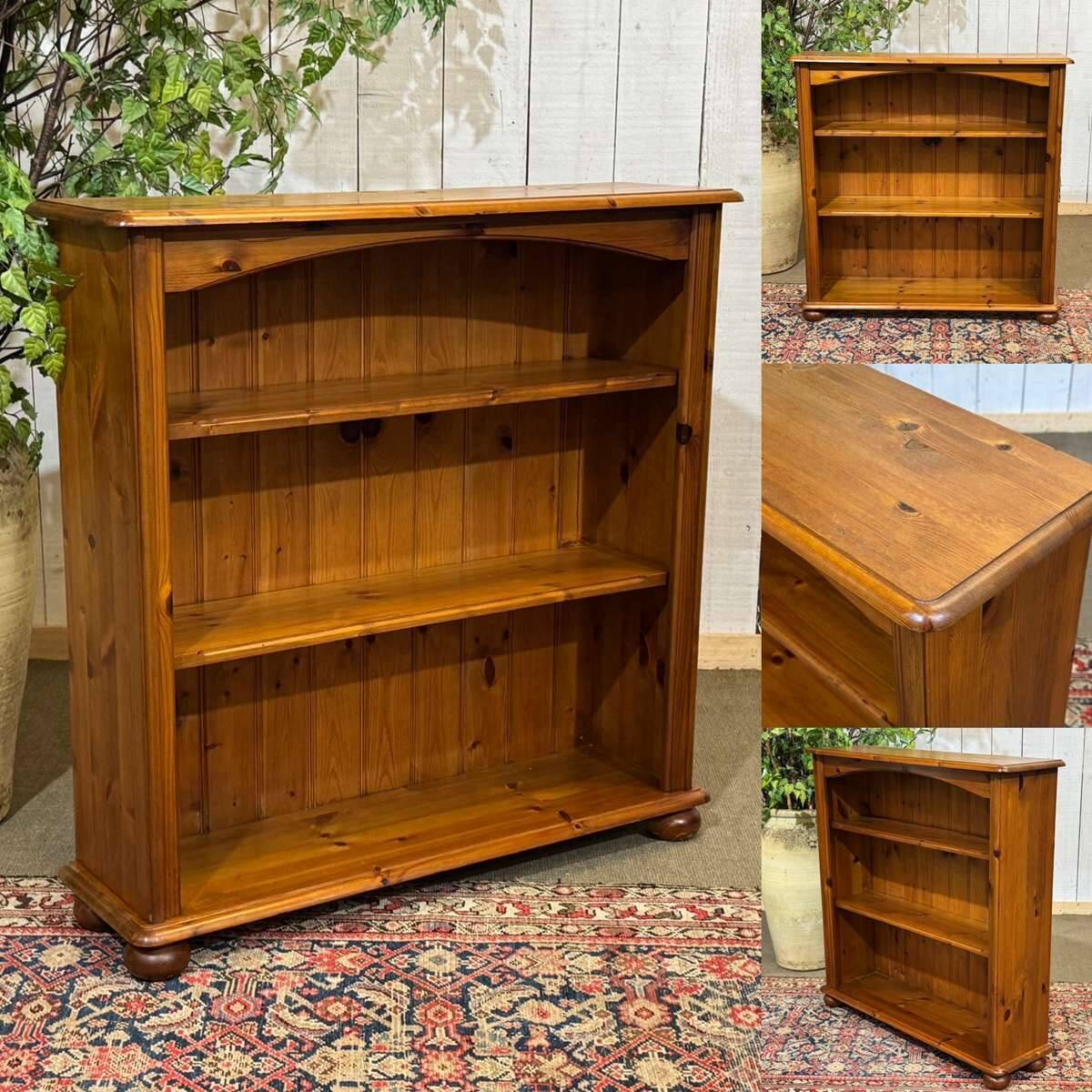 Etagère bibliothèque en sapin des années 1980