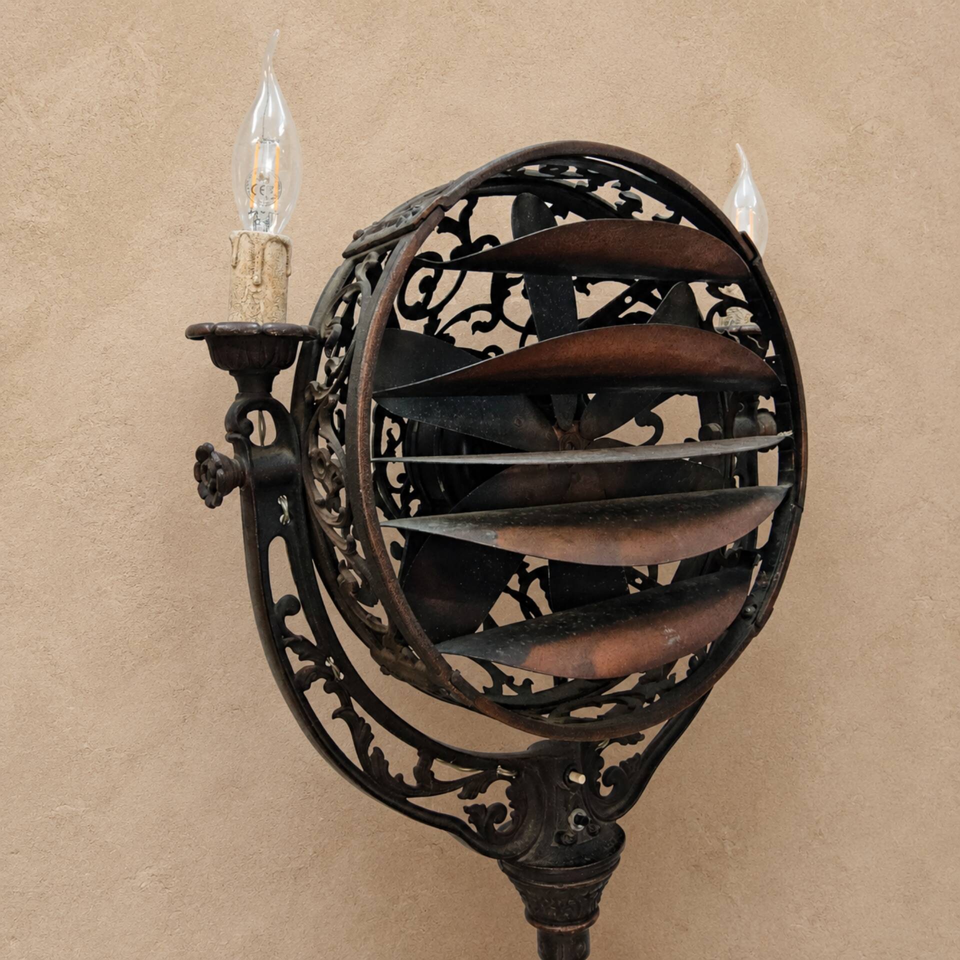 Antique Art Nouveau floor lamp with fan "Luminaire"