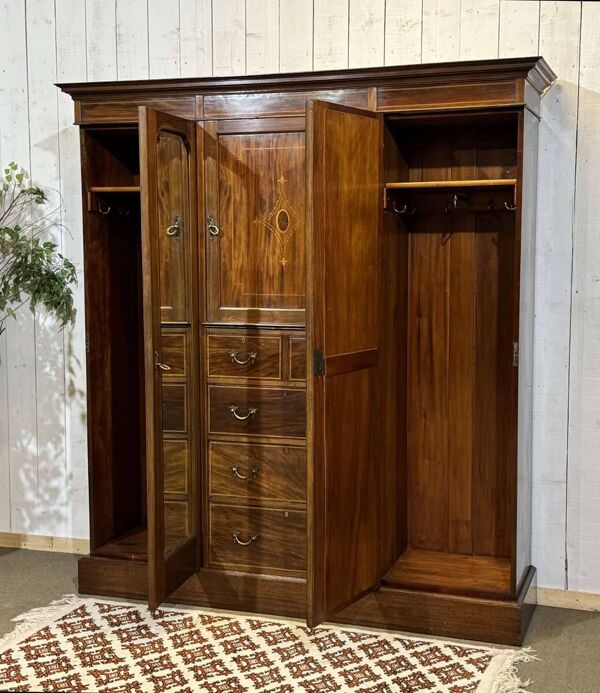 Armoire dressing anglaise en acajou 19ème