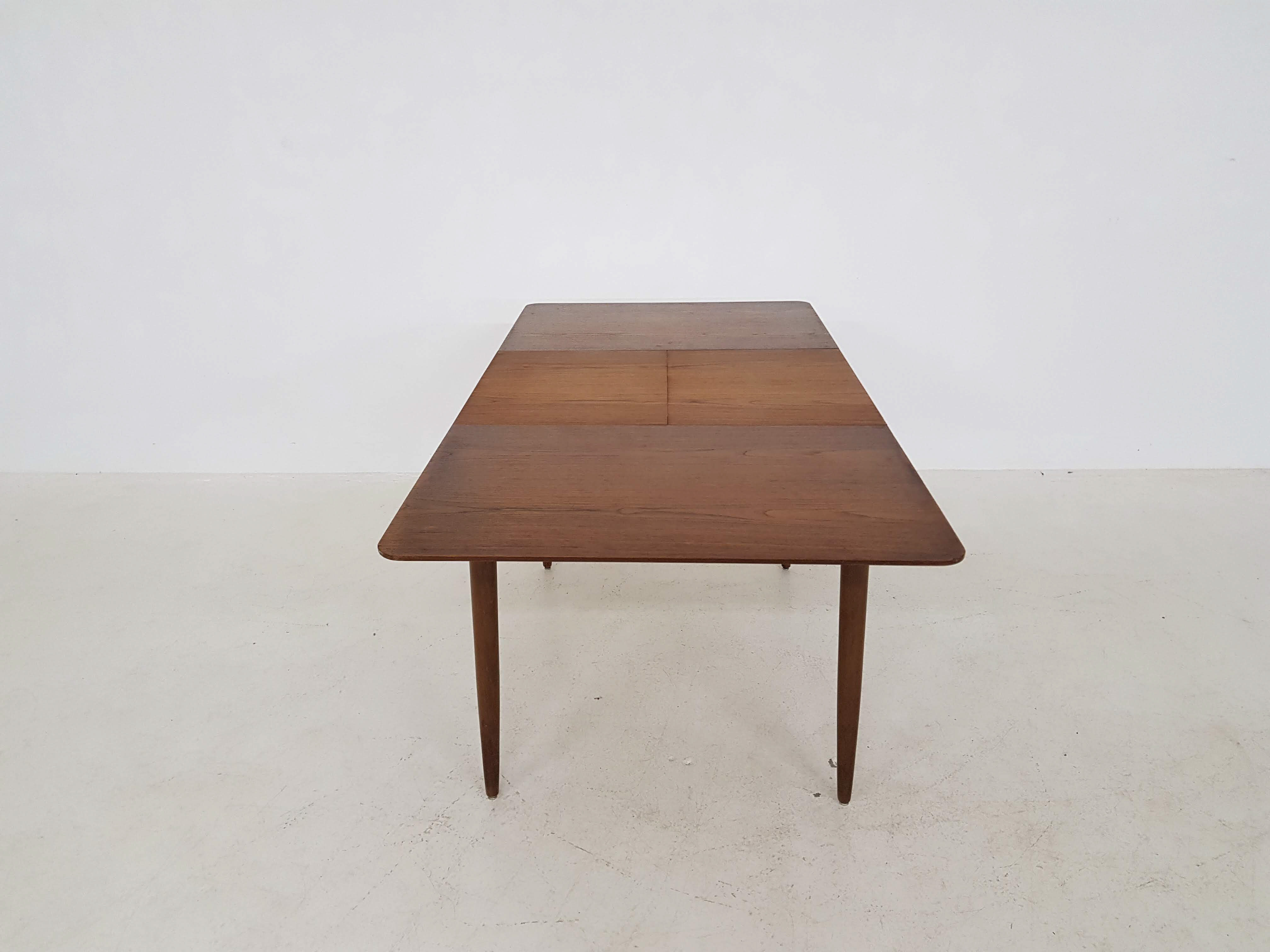 Danish design teak extendable dining table 1960’s