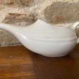 White porcelain saucière