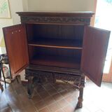Argentier en bois style renaissance espagnole