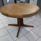 Baumann Extendable Round Table 1970s.