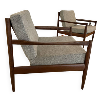 Pair of 1950s “Stefan” style armchairs