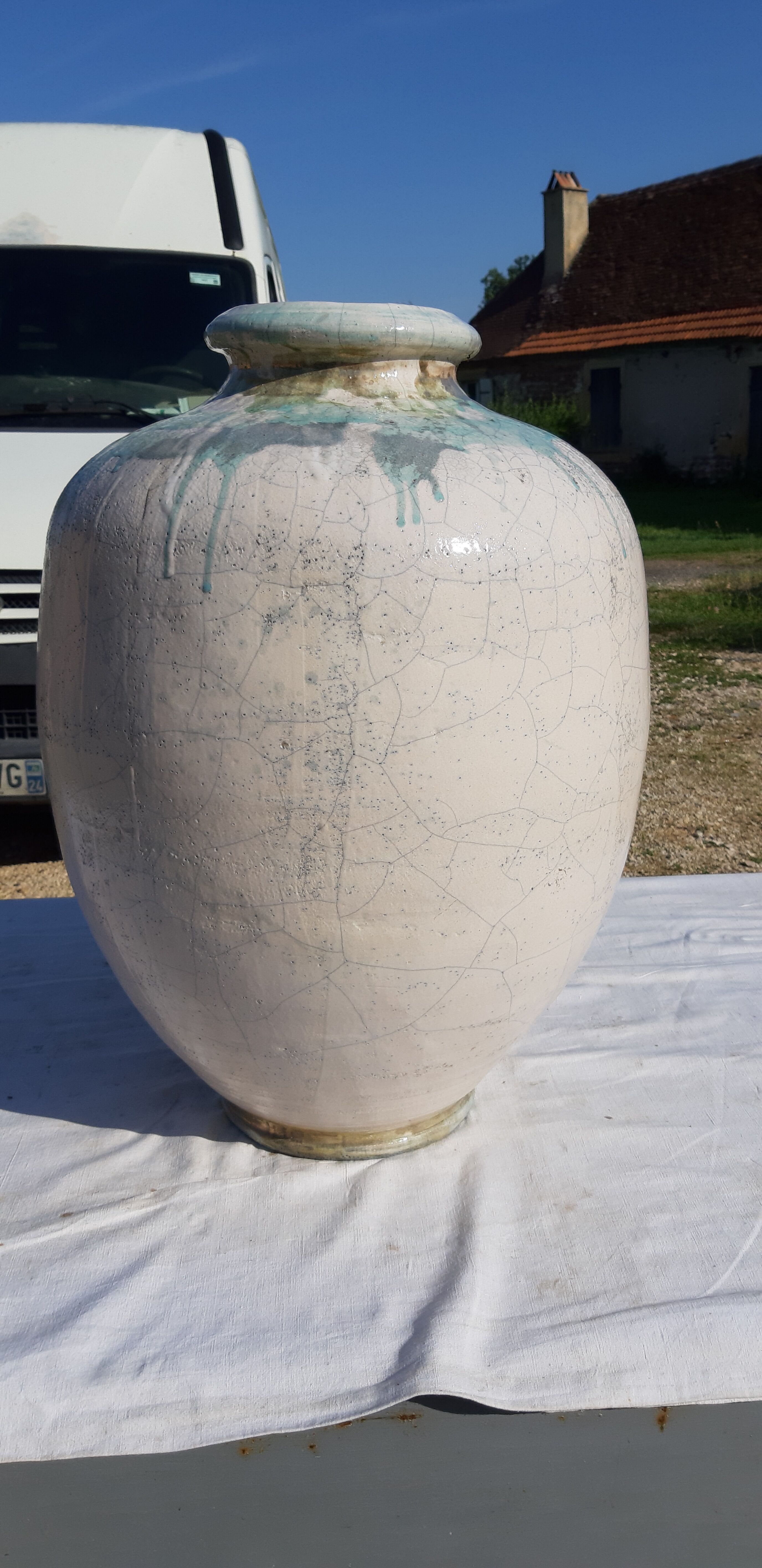 Glazed sandstone jar by François Peyrat