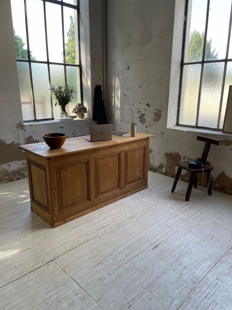 1900 pine trading post