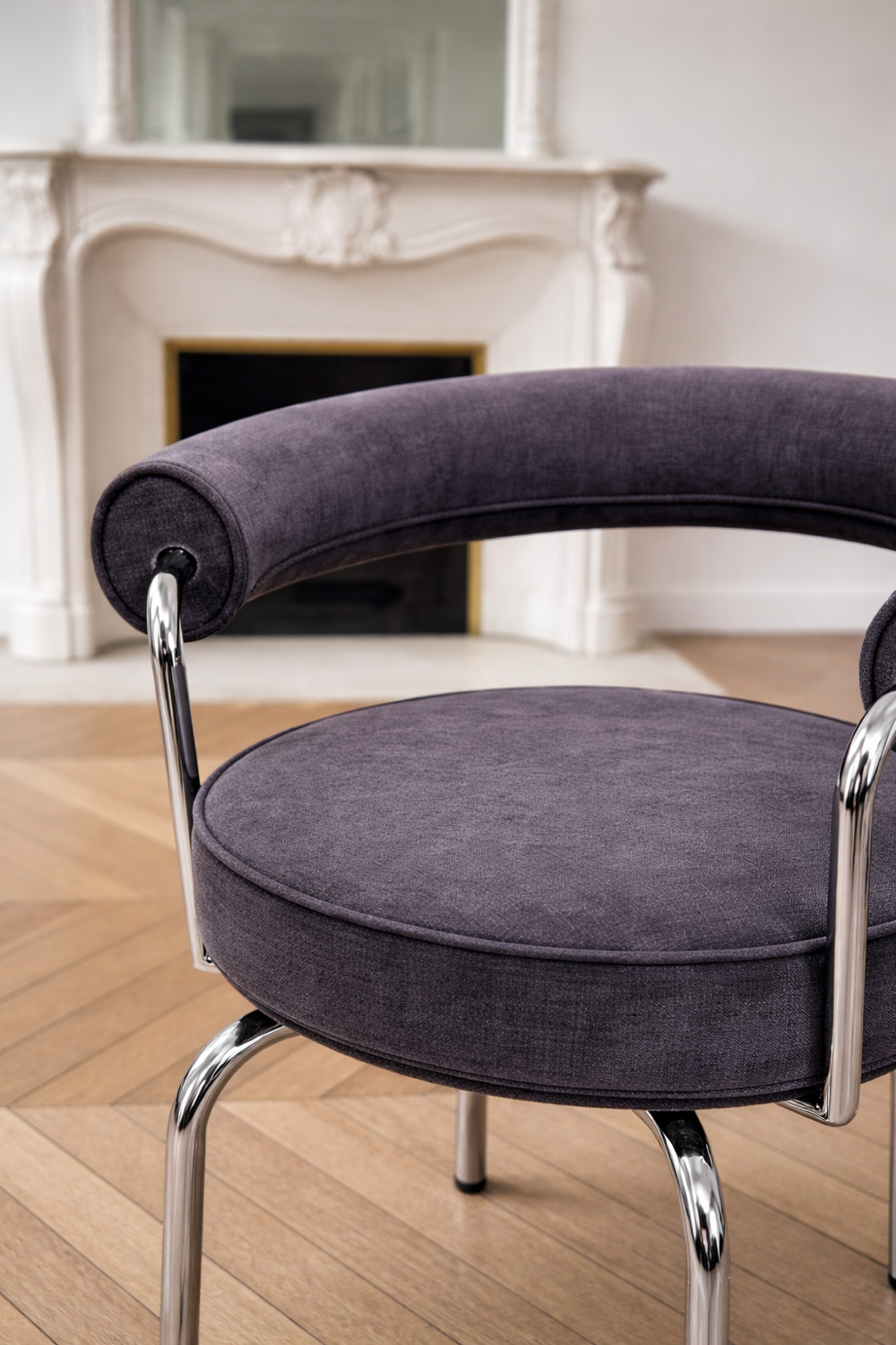 Fauteuil Le Corbusier Charlotte Perriand lc7 cassina