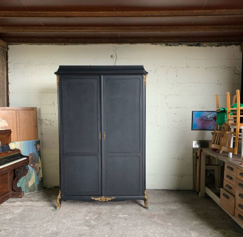 Empire Parisian Wardrobe