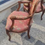 Paire de fauteuils cabriolets de style louis xv